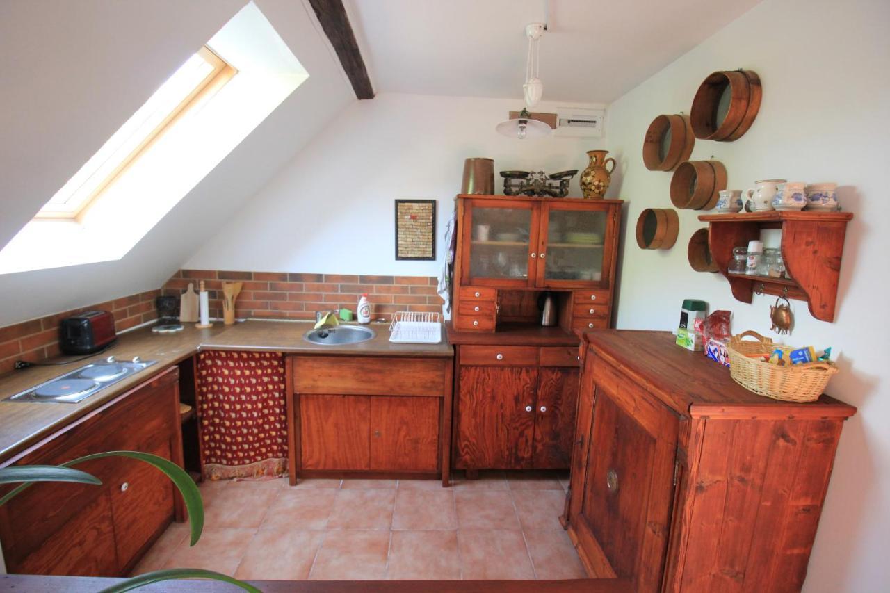 U Slunce Apartamento Ostredek Exterior foto