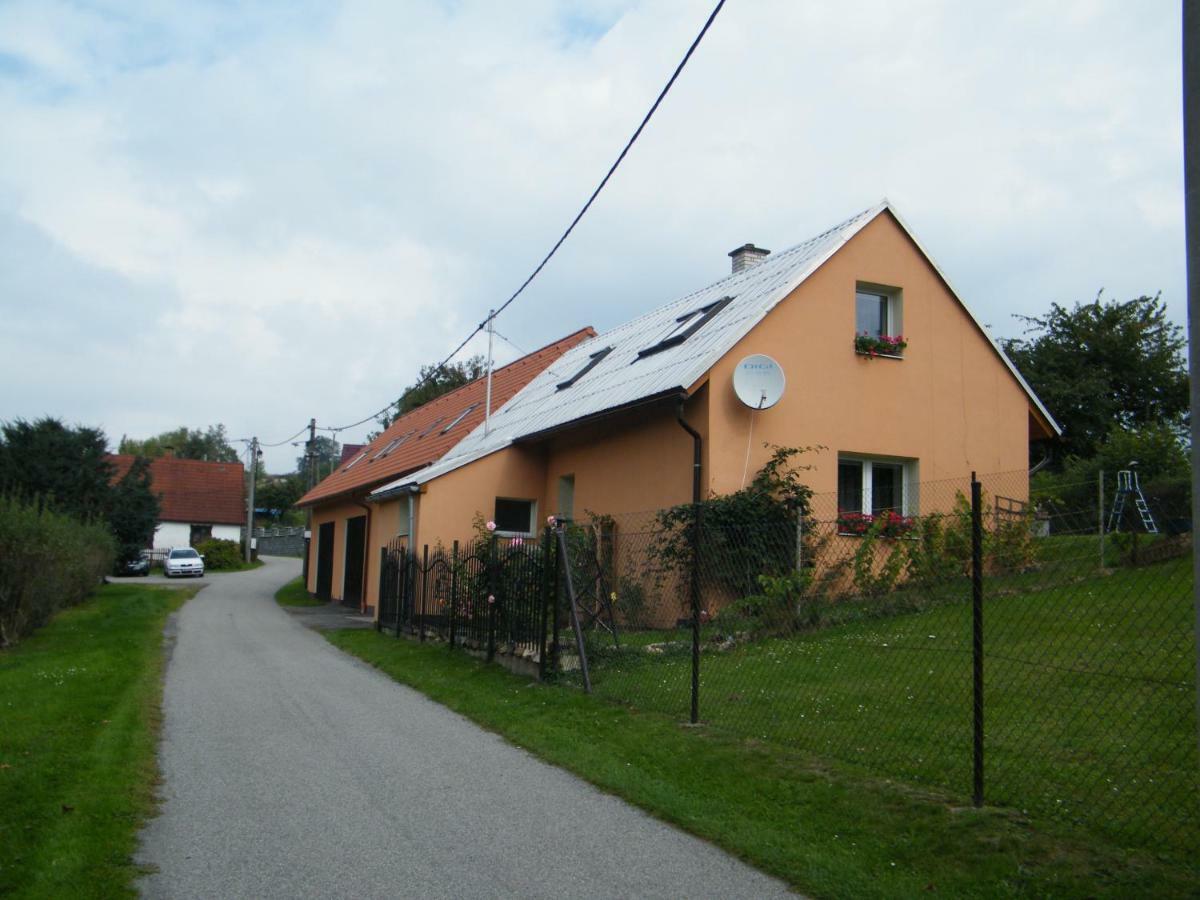 U Slunce Apartamento Ostredek Exterior foto